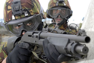 1280px-Army_Shotgun_-_Flickr_-_NZ_Defence_Force.jpg