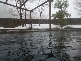18.01.10露天風呂.jpg