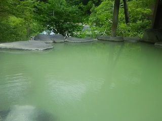 18.06.21エメラルド露天.jpg