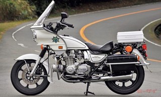 20.08.28kawasakiZ1000P.jpg