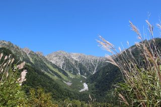 20.09.29秋深まる上高地.jpg