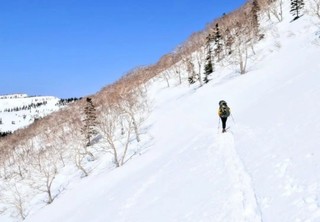 22.04.17黒沢岳.jpg