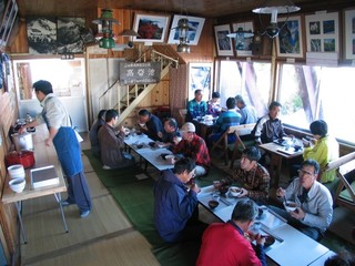 25.04.20-1ヒュッテ食事.jpg