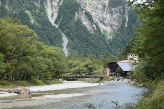 河童橋ようやくこれた.jpg